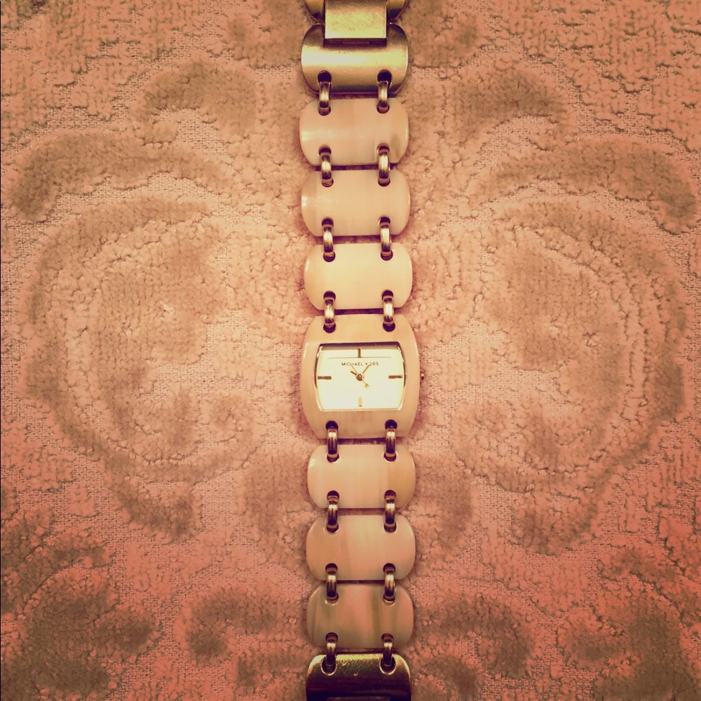 Tan/Gold Michael Kors Watch